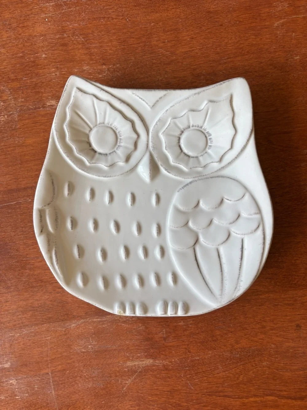 Pier 1 Ceramic Owl Plate